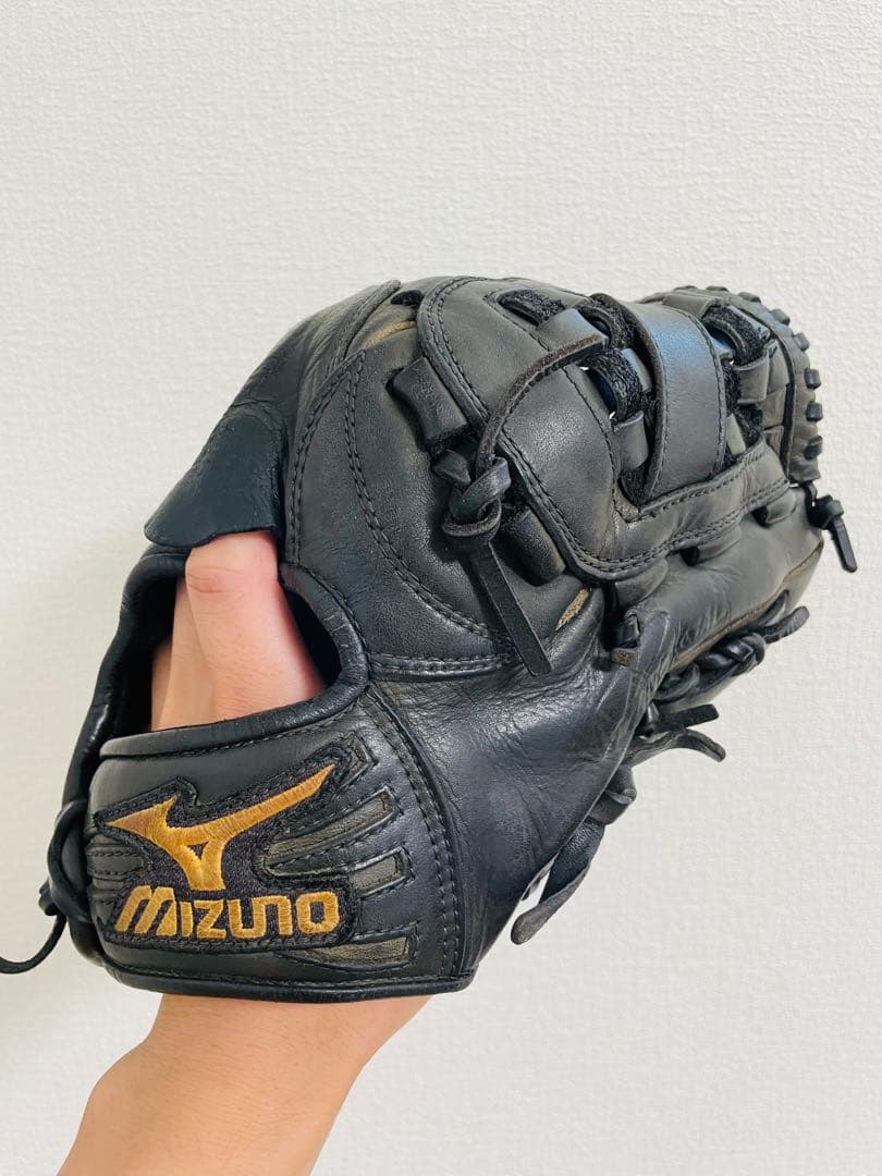 Mizuno ミズノ　黒 レザー グローブ 投手用　即戦力 軟式用