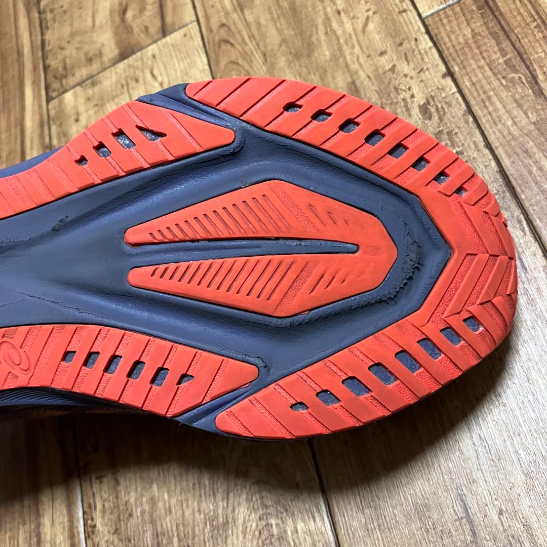 【走行距離約120km】アシックス ノヴァブラスト5 26.0cm 2E
