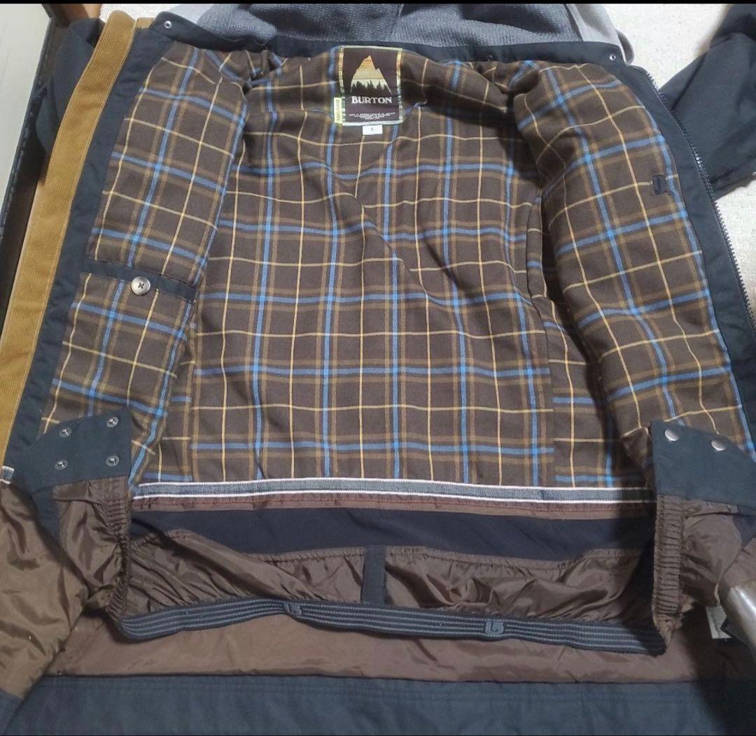 BURTON　ウェア上下　ジャケットLサイズ　パンツMサイズ