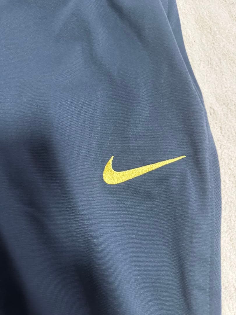 【未使用】NIKE ナイキ リバプール サッカーパンツ　Mサイズ