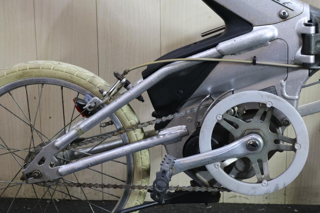 ホンダ（HONDA）ラクーンRACOON 18インチ 内装3段 折り畳み電動