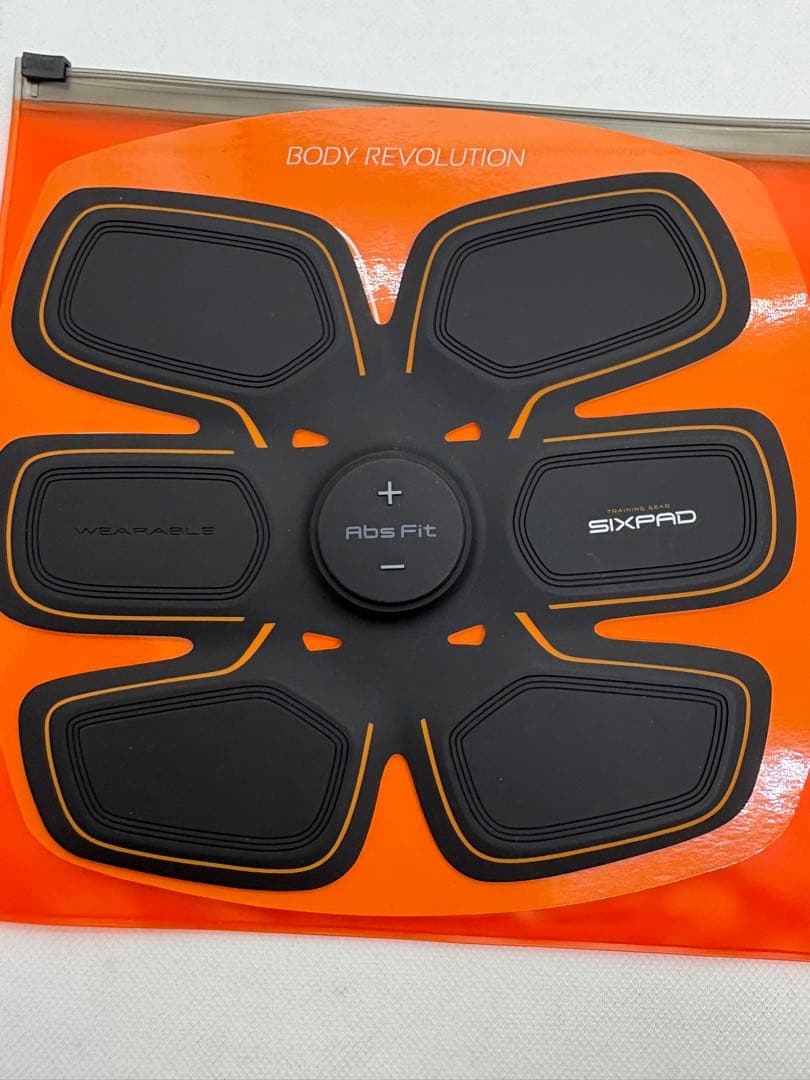 【美品】SIXPAD アブズフィット+ボディフィットジェル追加