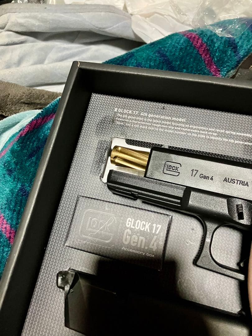 マルイ　GLOCK17 gen4 laylaxツイストバレルドットサイト付き
