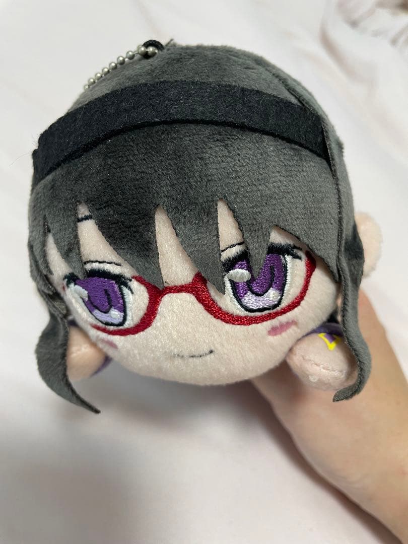 マギアレコード　ほむらちゃん　寝そべりキーホルダー