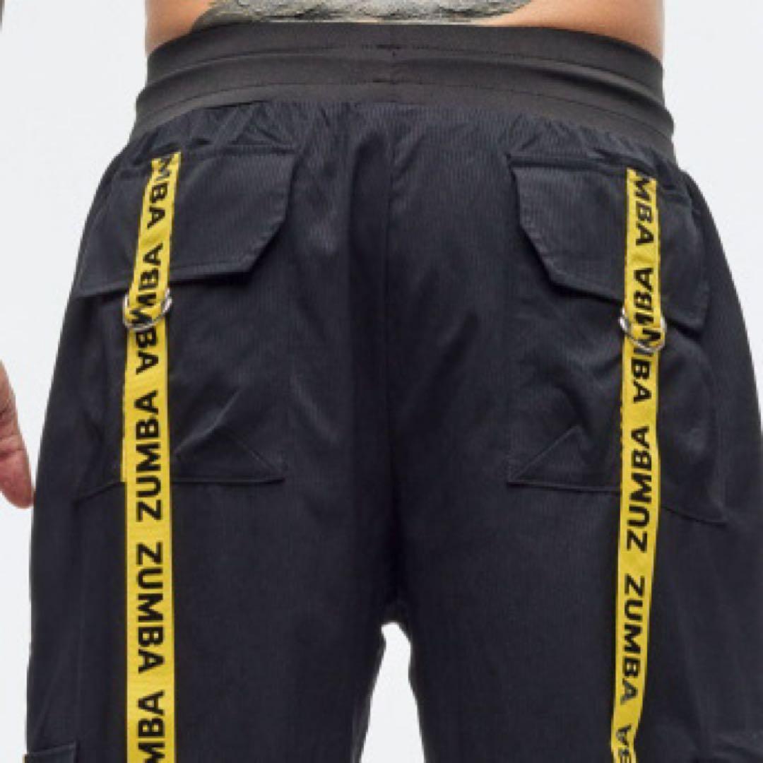 正規品！Zumba カーゴパンツ Sサイズ 黒