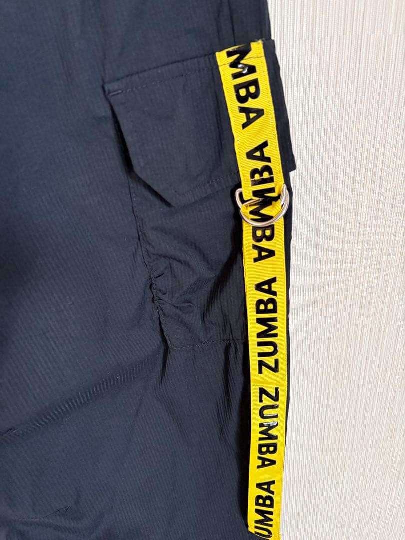 正規品！Zumba カーゴパンツ Sサイズ 黒