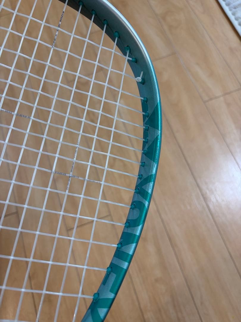 YONEX ボルトレイジ7ＶＳバーサス