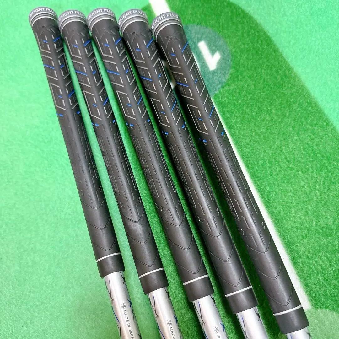 【ぶっ飛び系】XXIO CROSS フレックスS 5本 メンズ　ゴルフ アイアン