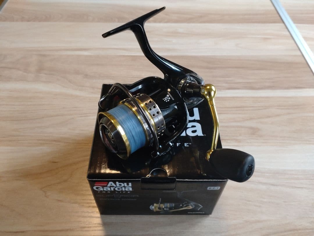 Abu Garcia SUPERIOR 2000SHスピニングリール