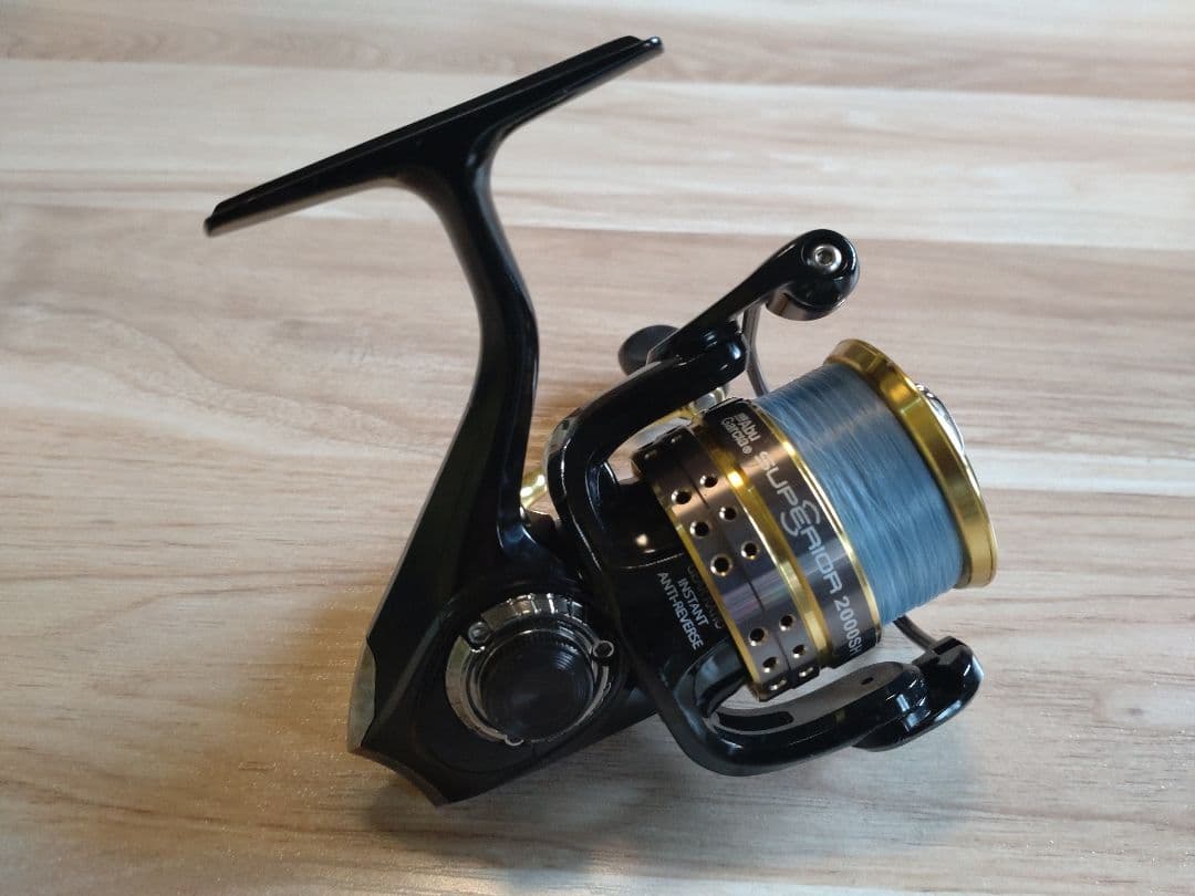 Abu Garcia SUPERIOR 2000SHスピニングリール