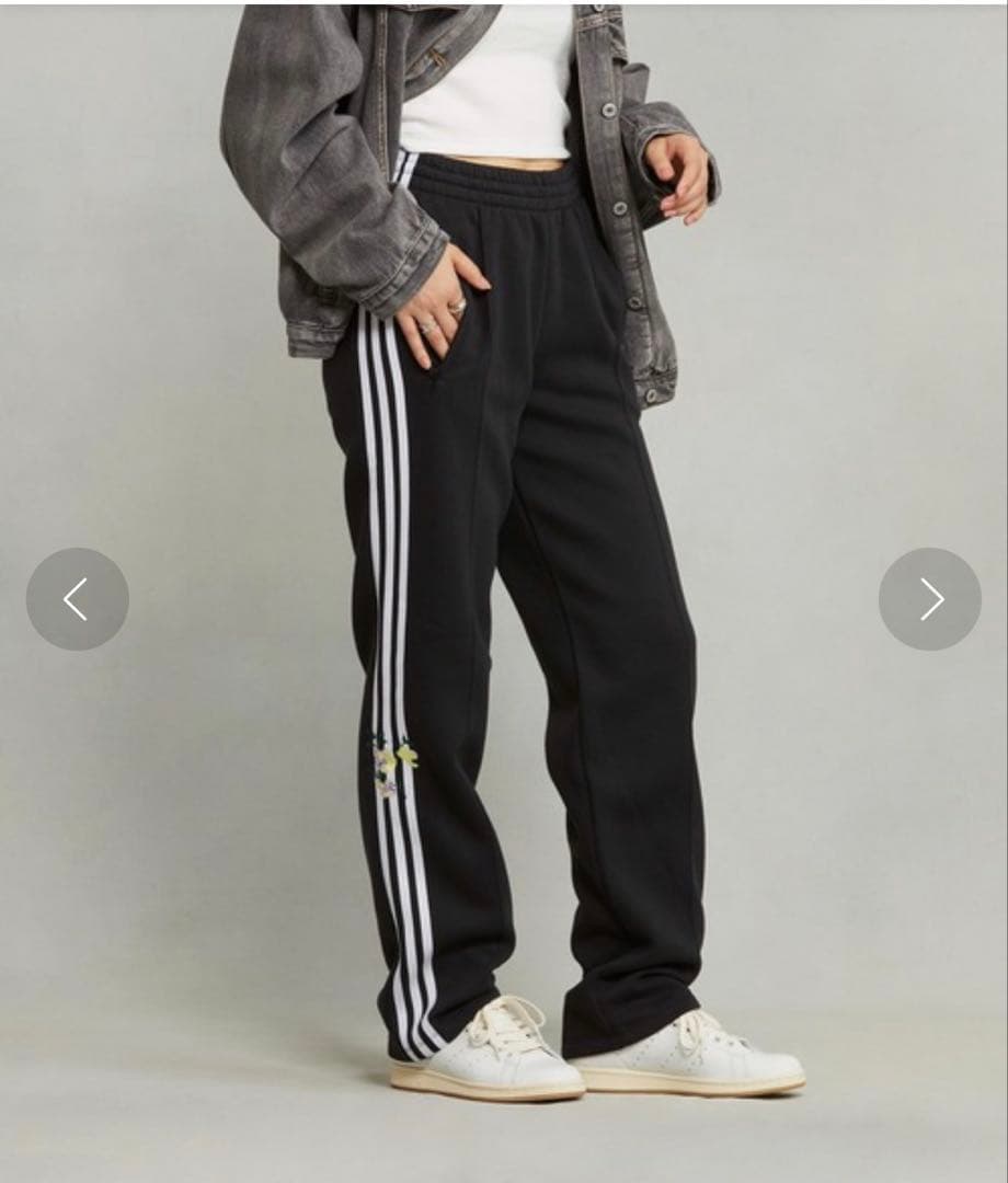adidas アディダス フラワー刺しゅう入りパンツ サイズM