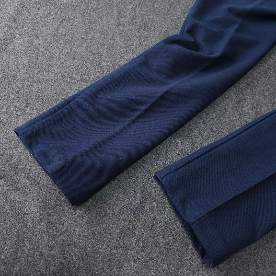 アンパスィ 春 ストレッチゴルフパンツ ネイビー ロゴワッペン W85 LL