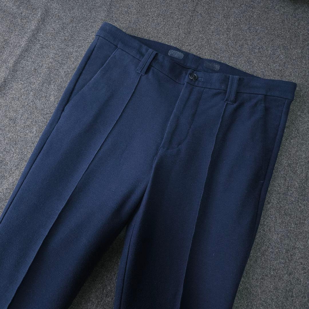 アンパスィ 春 ストレッチゴルフパンツ ネイビー ロゴワッペン W85 LL