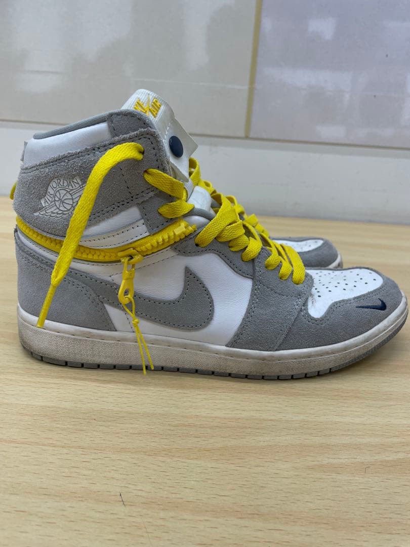 シューズ(男性用) Nike Air Jordan 1 High Switch CW6576-100