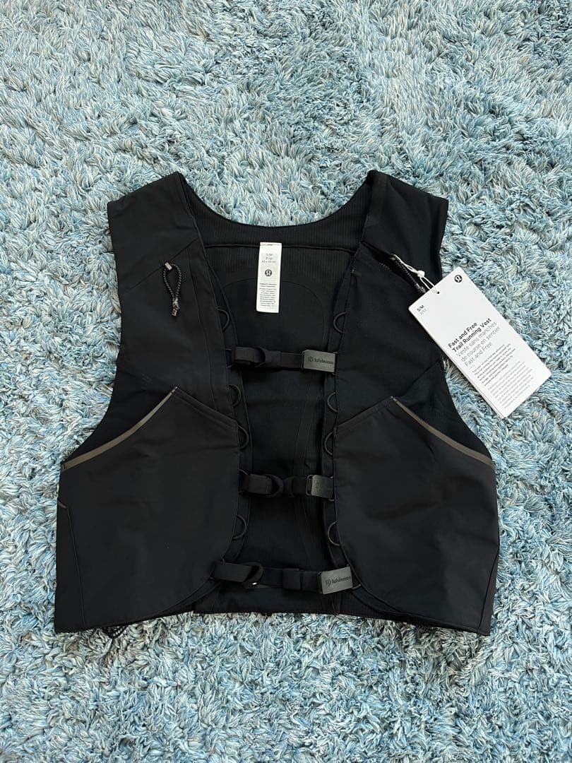 新品！Lululemon Fast and Free トレイル ランニングベスト