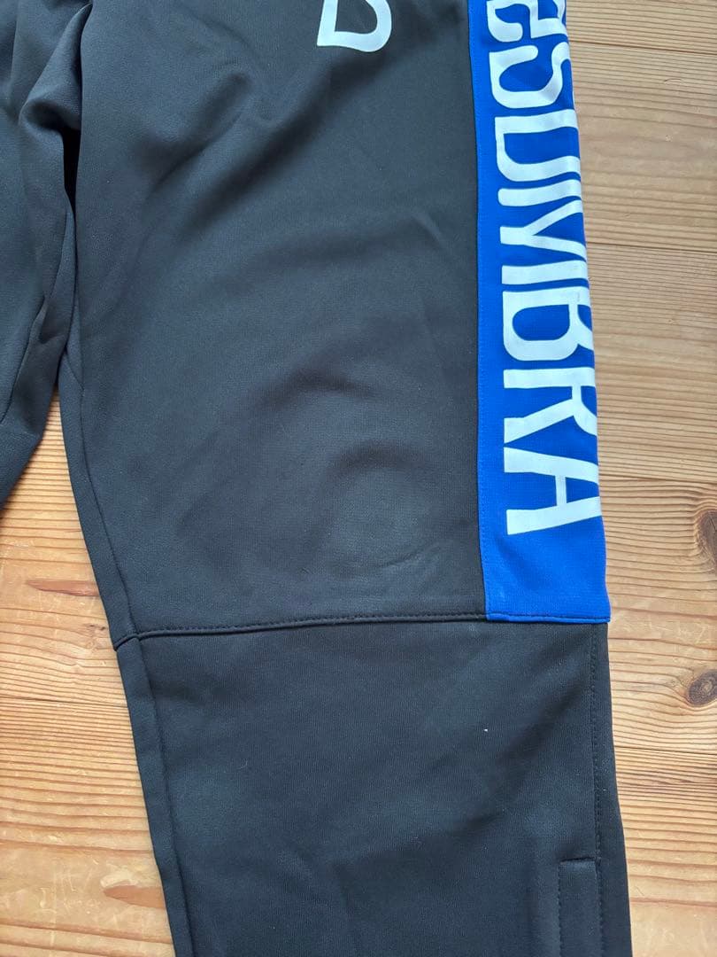 美品　ルースイソンブラ　フード付きジャージセット　XS 160