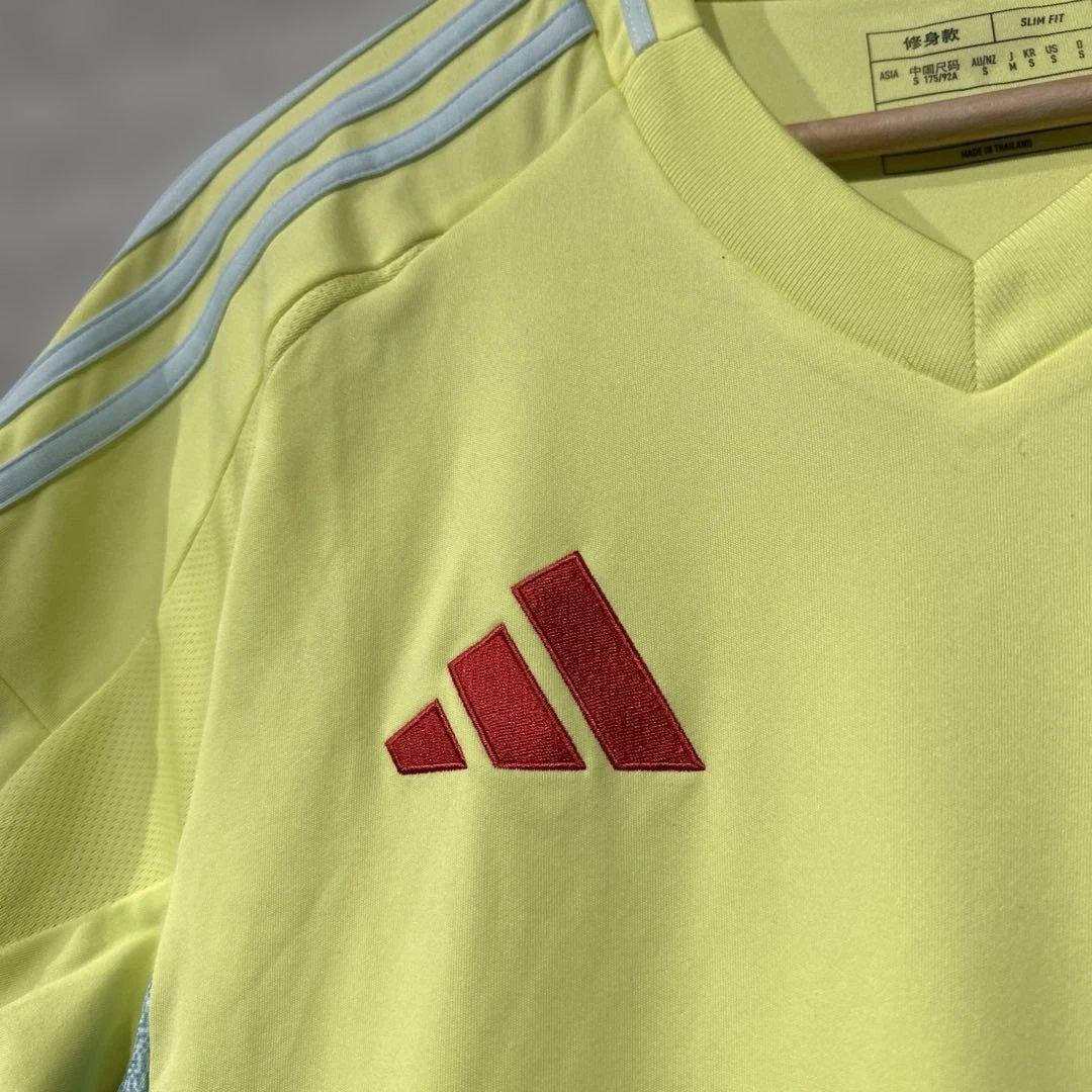 【未使用】adidas 2024 サッカースペイン代表　ユニフォーム　M
