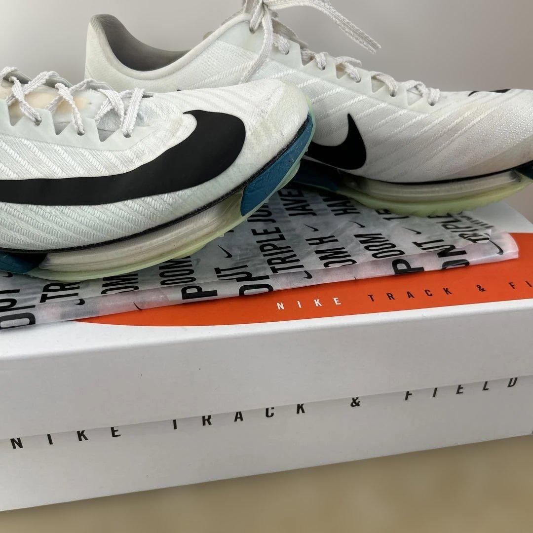 スパイク・シューズ AIR ZOOM MAXFLY 2