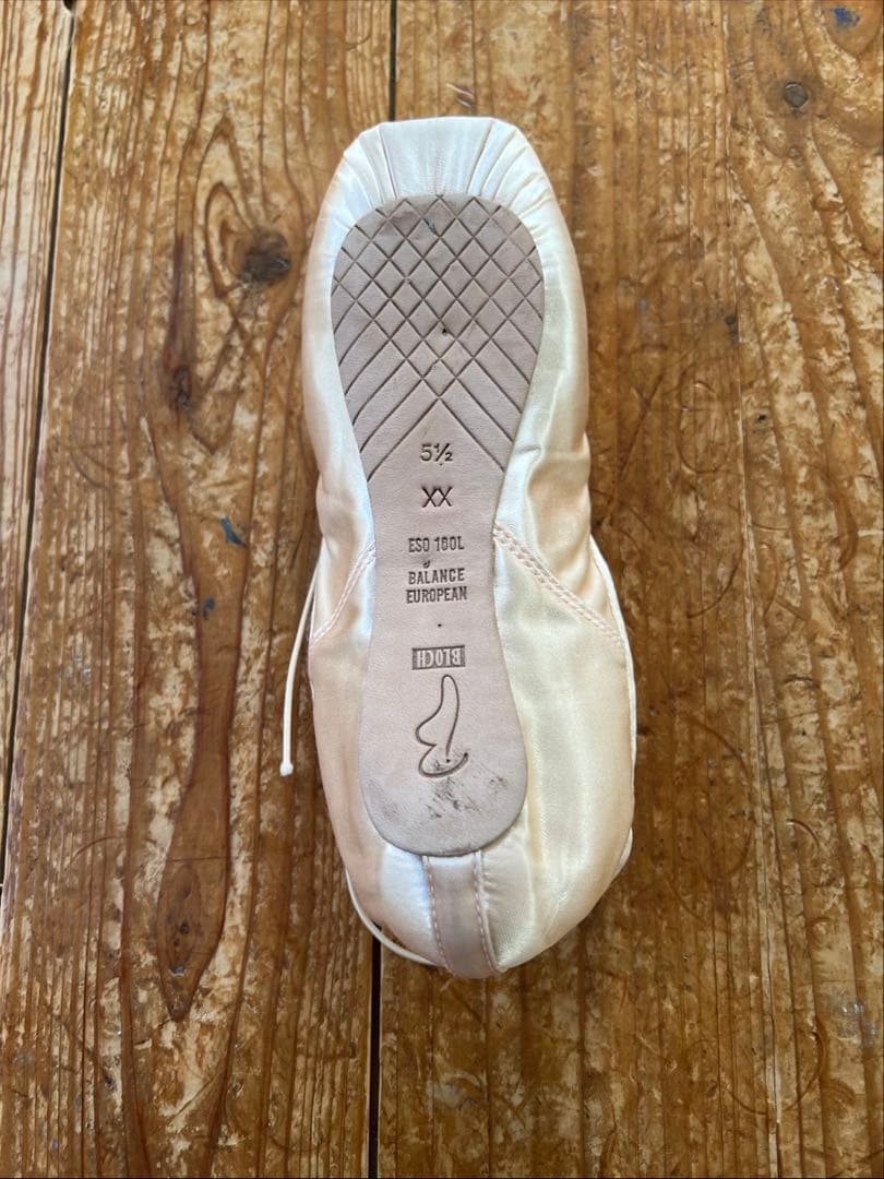 トウシューズ BLOCH バランスヨーロピアン XX5 1/2 24.5 新品
