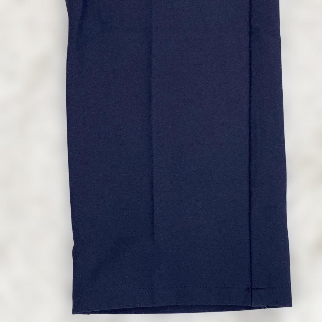 and per se アンパスィ　ゴルフパンツ　M ストレッチ　スラックス　紺