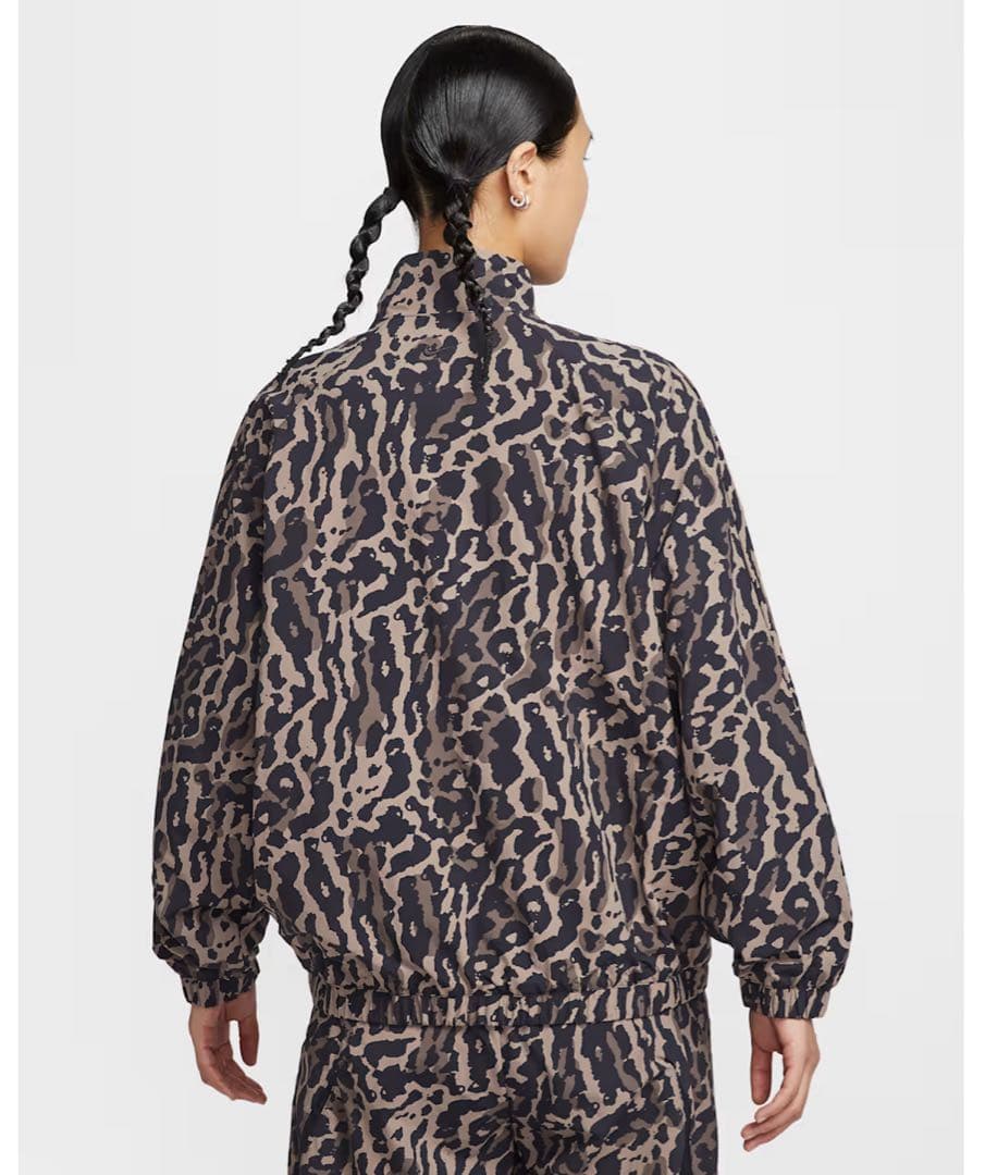 Nike ヒョウ柄 ウィンドブレーカー Mサイズ