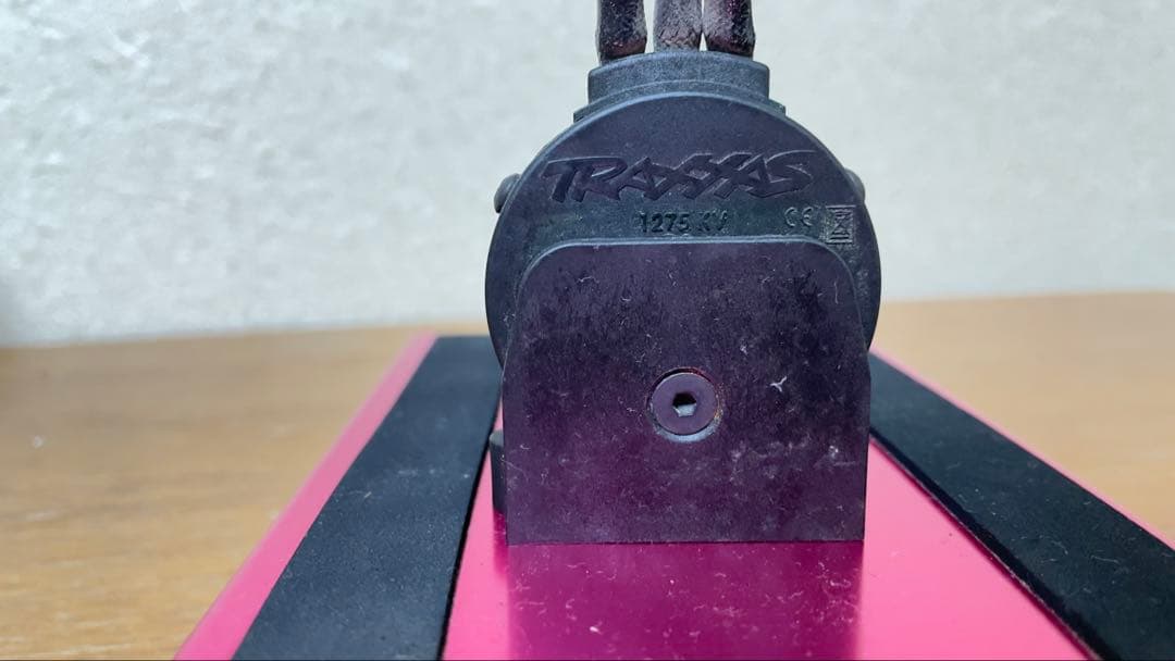 トラクサス 8セル/12セル対応 X-MAXX 純正ブラシレスモーター　巨大
