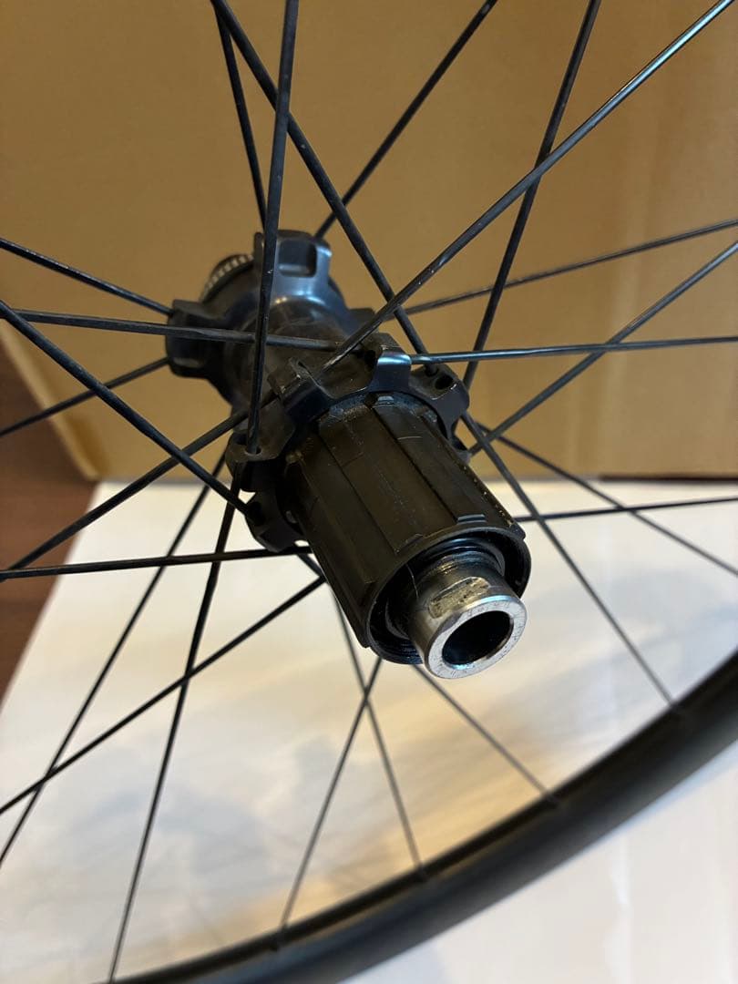 ULTEGRA WH-R8170 C36 12sワケ有りカーボンホイールディスク