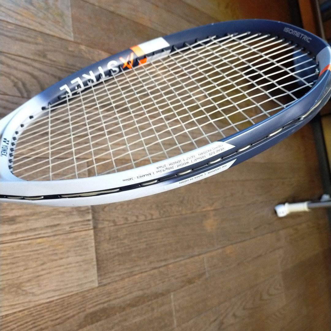 ヨネックス硬式テニスラケットアストレル105 G2