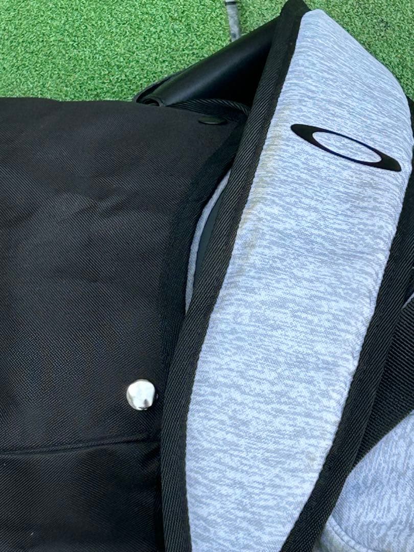 たまちゃん　OAKLEY オークリー キャディバッグ