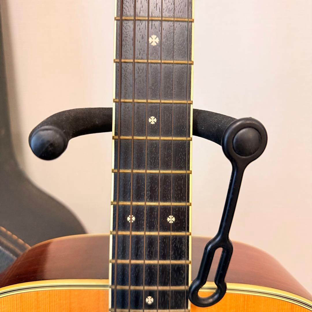 美品　YAMAHA FG-301B アコースティックギター ハードケース付