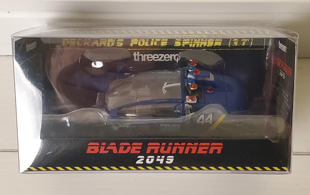 ブレードランナー 2049 ポリススピナー スリーゼロ(threezero)