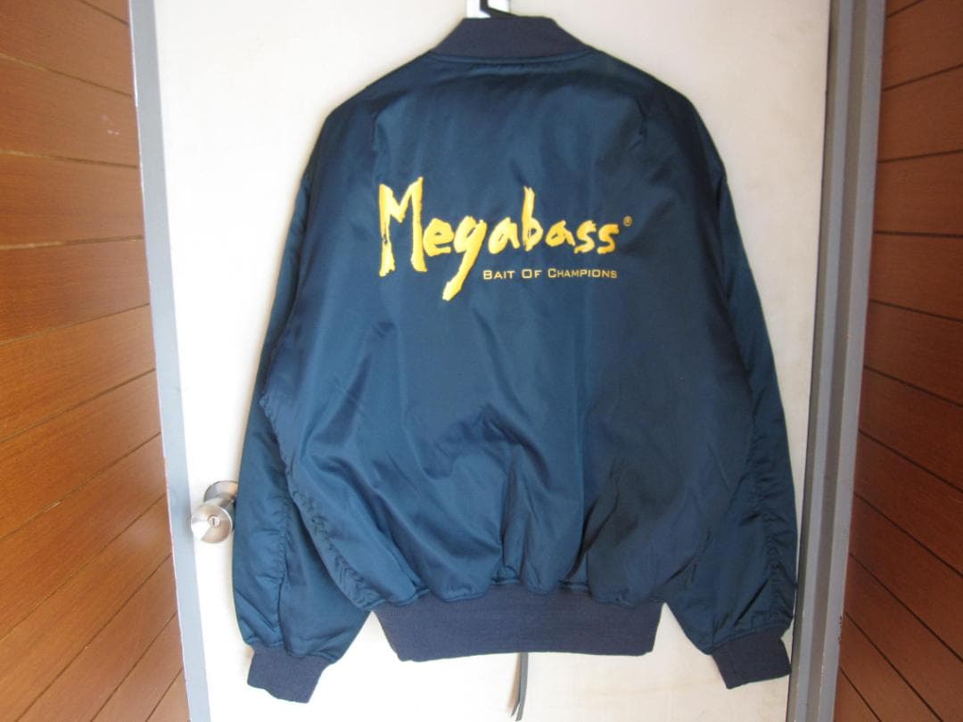 MEGABASS　メガバス　MA-1ジャンパー　中古品