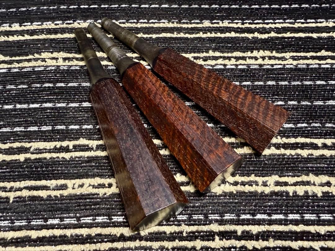 【希少】津軽三味線 糸巻き 紅木 虎杢 トチ巻 八分五厘 太棹 糸巻 良品