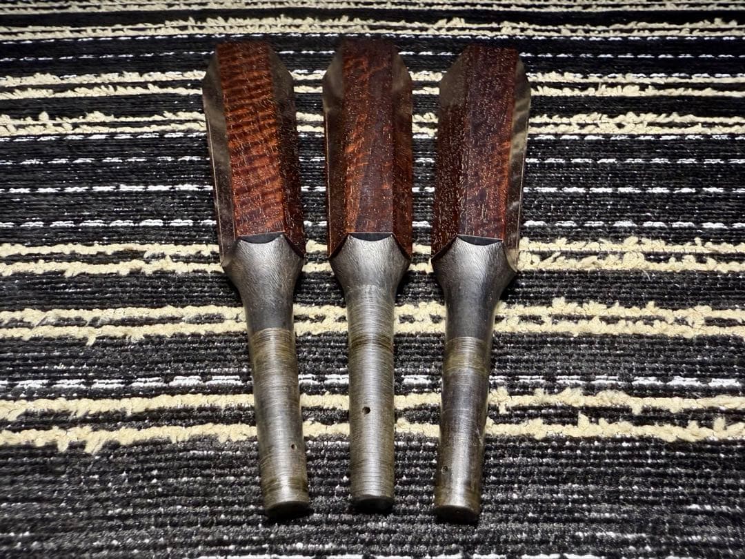 【希少】津軽三味線 糸巻き 紅木 虎杢 トチ巻 八分五厘 太棹 糸巻 良品