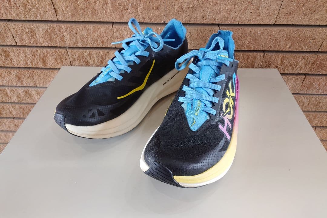 着用2回☆HOKA ONEONE ROCKET X2 マラソンシューズ 25cm