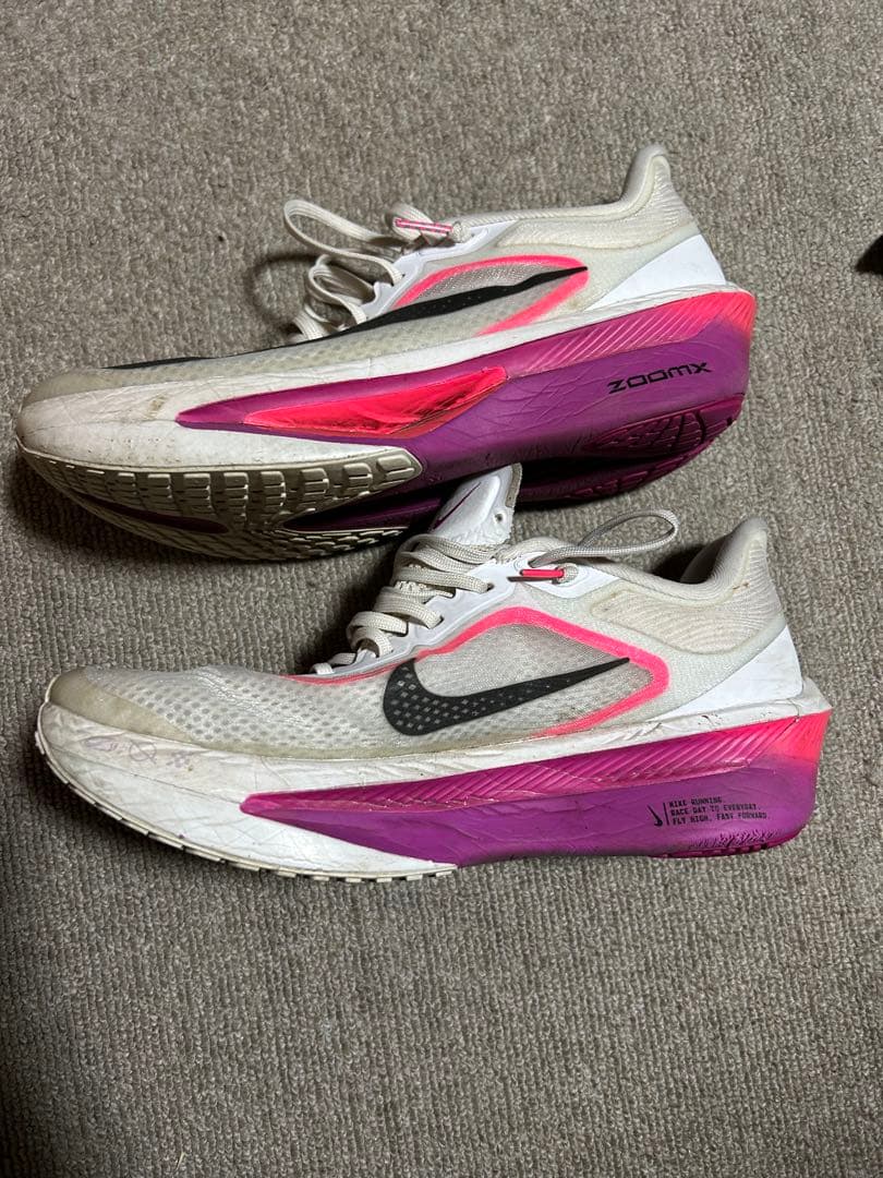 NIKE ズームフライ６