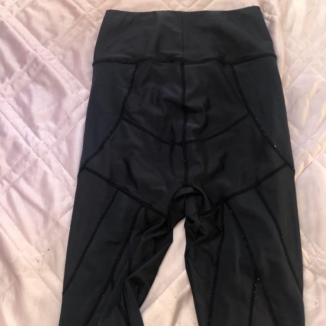 新品加圧パーフェクトレギンス＆おまけ