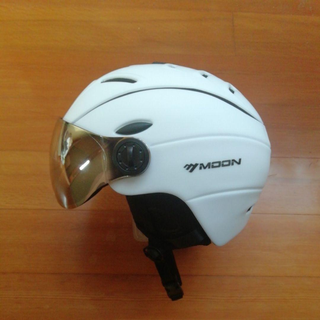 新品 バイザー ヘルメット サイズ M（55cm～58cm）マットホワイト