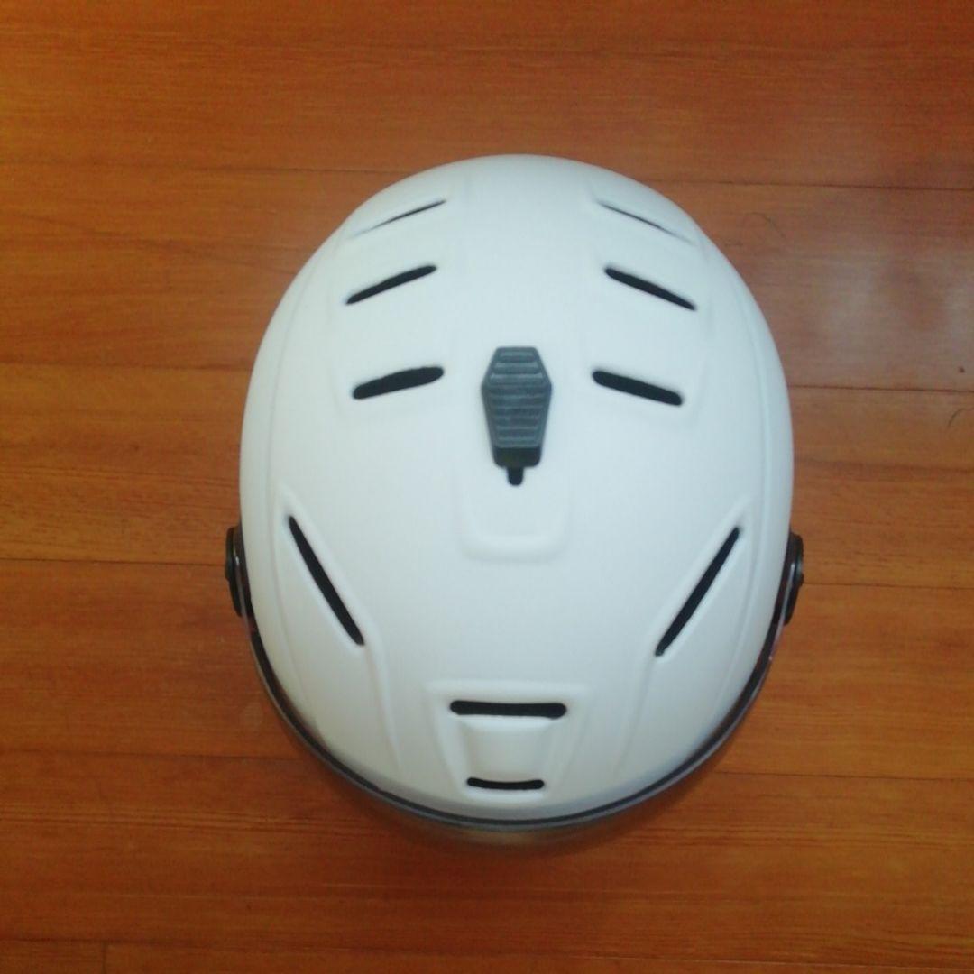 新品 バイザー ヘルメット サイズ M（55cm～58cm）マットホワイト