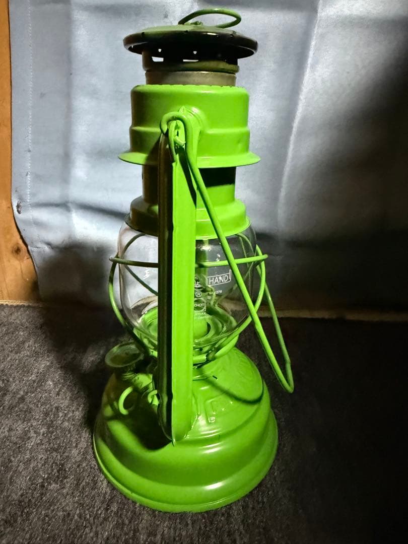 フュアハンド　オイルランタン　黄緑