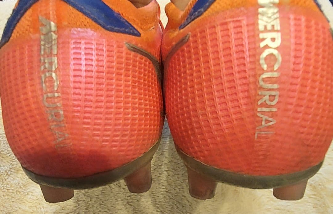 お値下げ【美品】NIKE マーキュリアル ヴェイパー 14 エリート HG　25