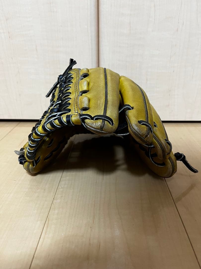 ミズノプロ　内野用　サイズ9 硬式軟式不明