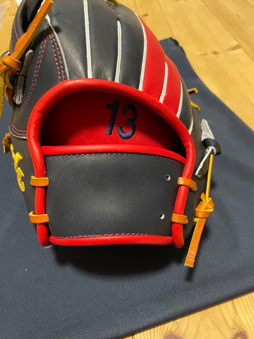 左投げ　硬式外野用グラブ　ホッタスポーツ　袋付
