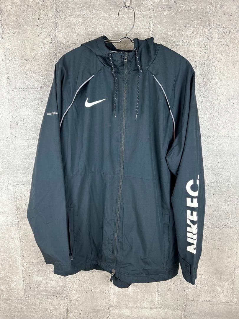 美品 NIKE F.C ナイロンジャケット ビックスウオッシュ ビックロゴ XL