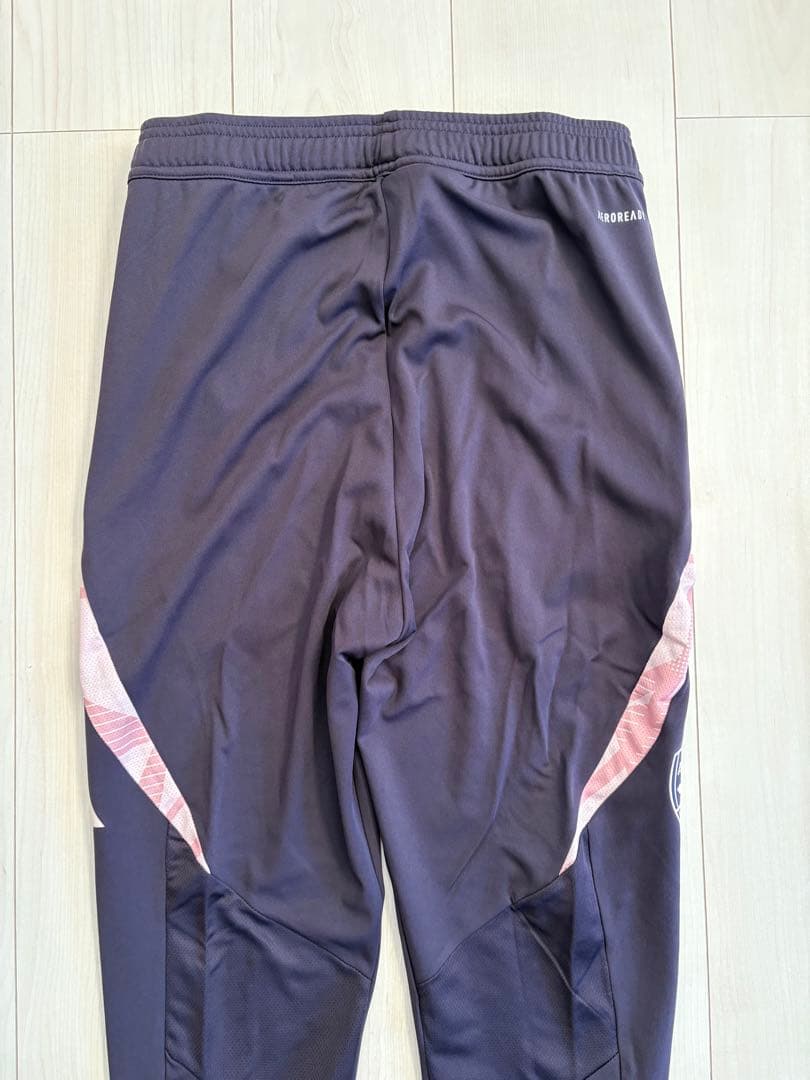 新品タグ付★アディダス★アーセナル ティロ 24 トレーニングパンツ ★Ｌサイズ