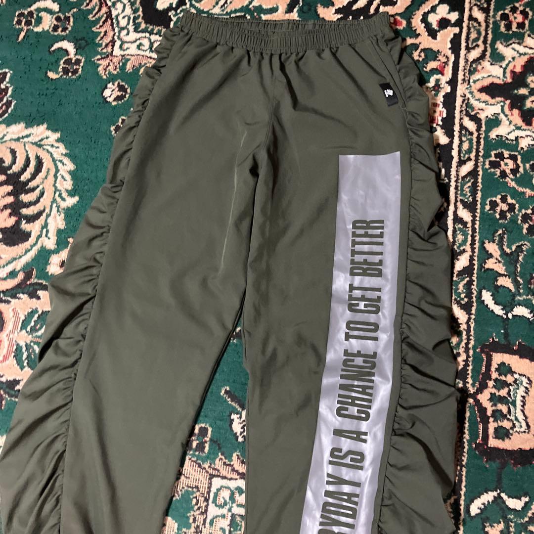 極美品　Marble フィットネスウェア　XL ドレープロングパンツ