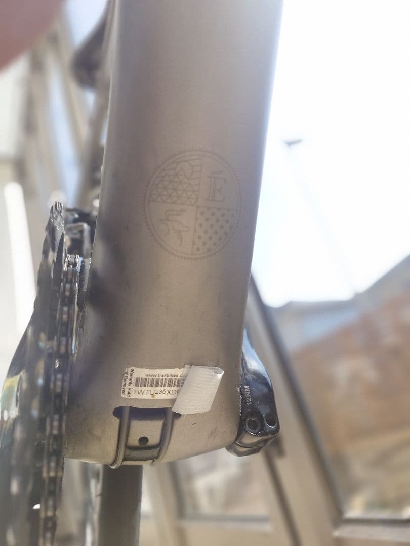 TREK　Emonda　SL6 アルテグラ　11速　キズ多数あり