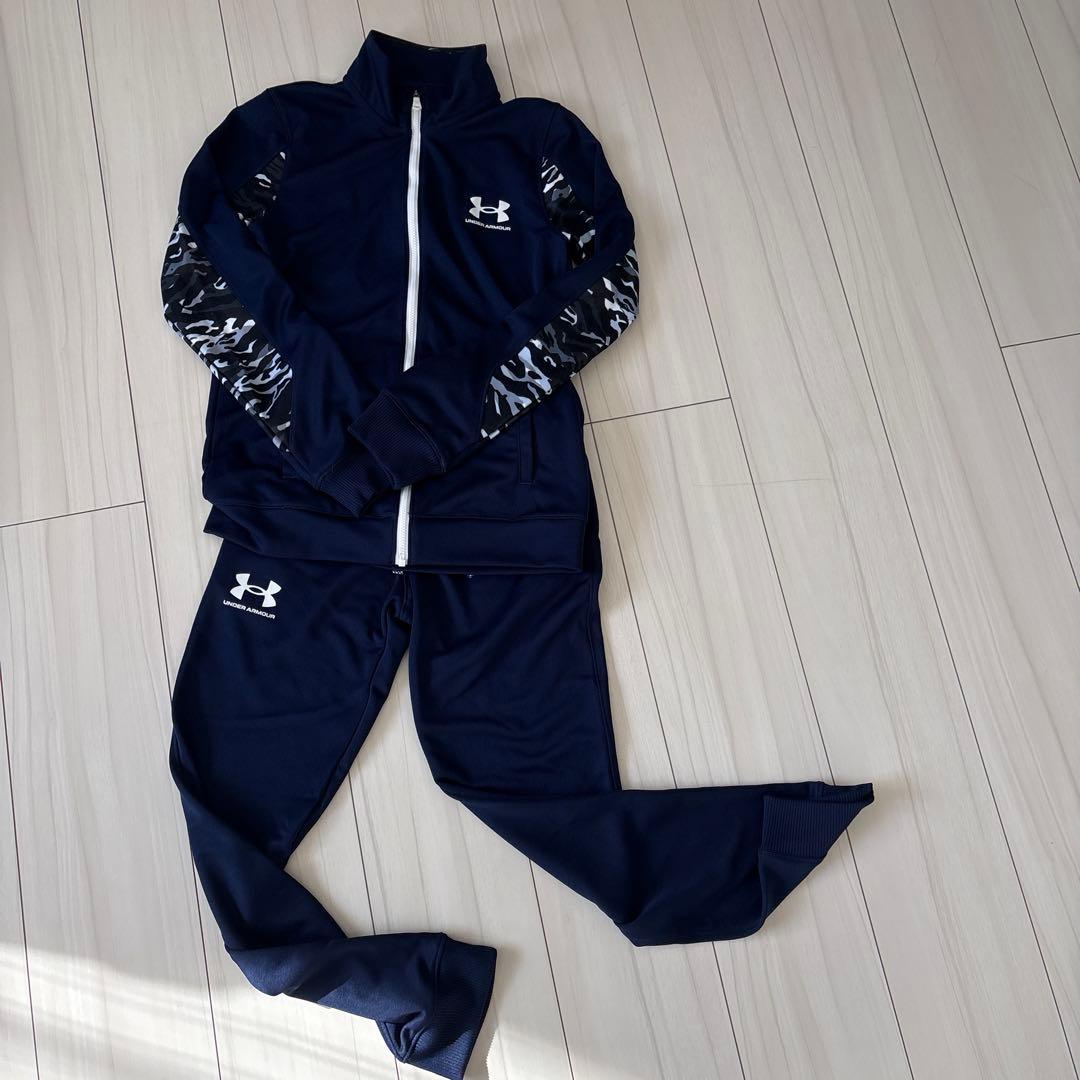 Under Armour ジャージ上下セット 140