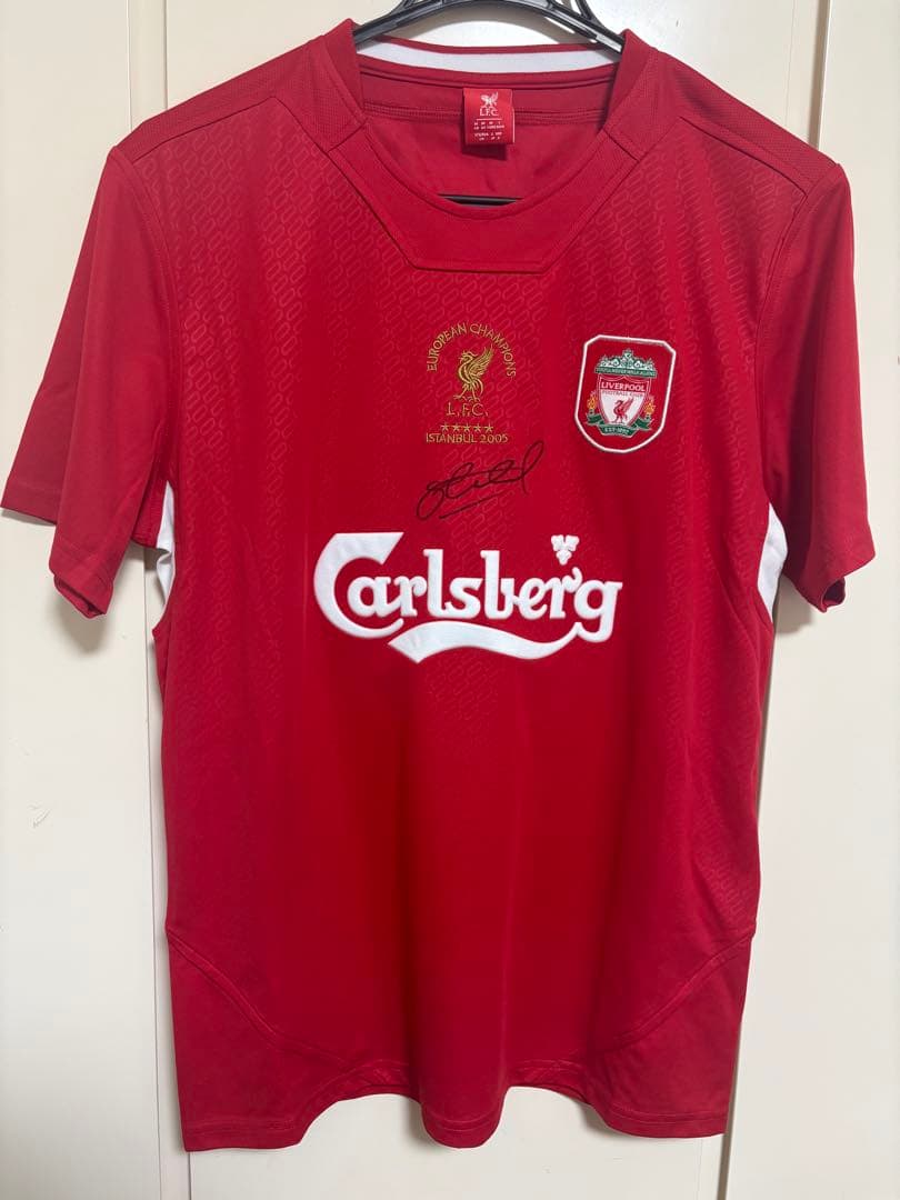 ジェラード　サイン入りユニフォームLiverpool FC イスタンブール