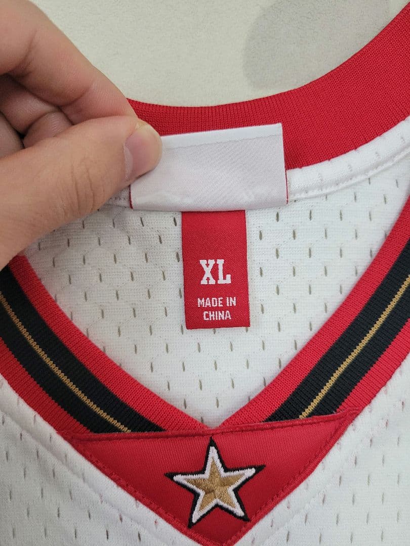 極美品　NBA アレンアイバーソン　76ers ユニフォーム　XL
